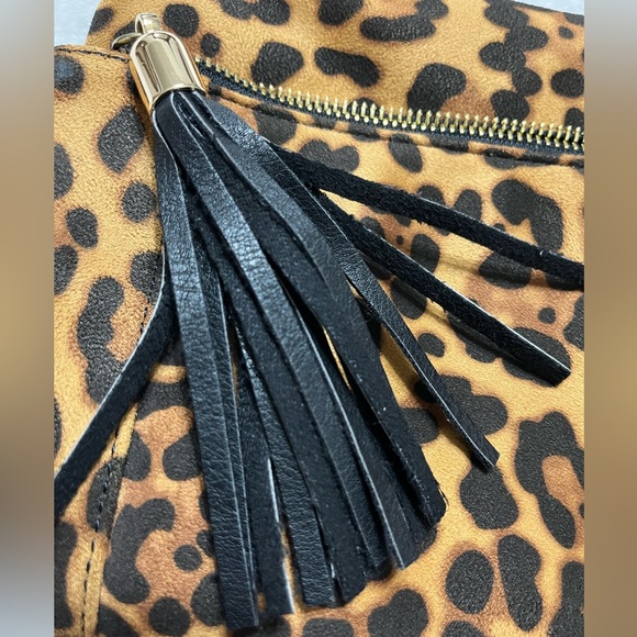 Sole Society Leopard Print Foldover Clutch w/ Tassel Mob Wife Night Out - Picture 8 of 12
